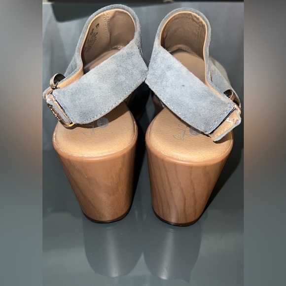 Dr. Scholls Women’s Blue Suede Peep toe Sandal - Picture 6 of 7